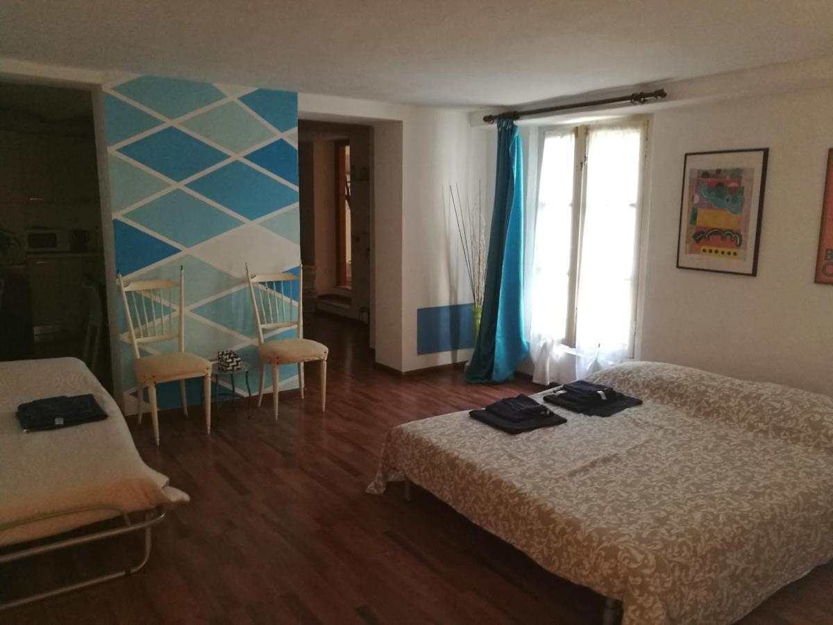 Appartamento Nel Cuore Di Asti Exteriör bild